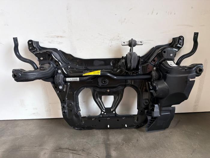 Subframe Mercedes GLA