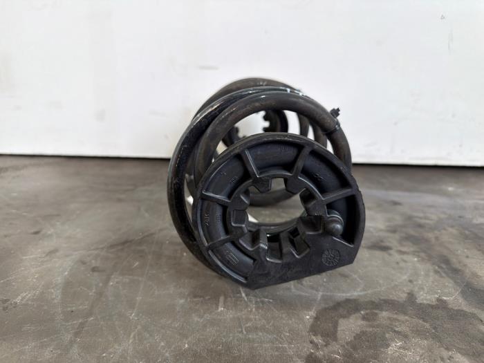 Rear coil spring Mercedes GLA