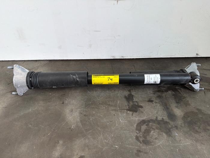 Shock absorber kit Mercedes GLA