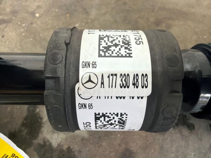 Eje de transmisión izquierda delante Mercedes GLA