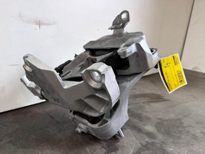 Soporte de motor Mercedes GLA