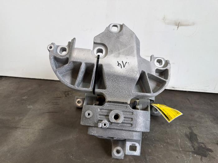 Soporte de motor Mercedes GLA