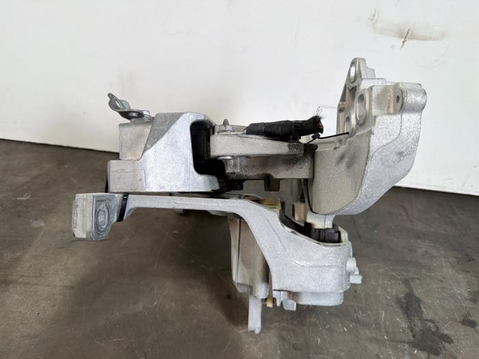 Soporte de motor Mercedes GLA