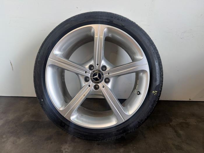 Zestaw felg sportowych + opony Mercedes CLS-Klasse