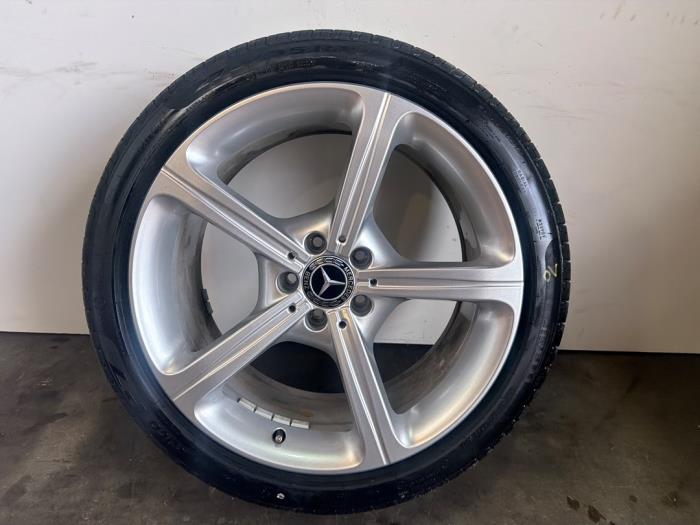 Zestaw felg sportowych + opony Mercedes CLS-Klasse