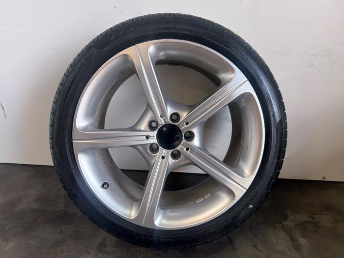 Zestaw felg sportowych + opony Mercedes CLS-Klasse