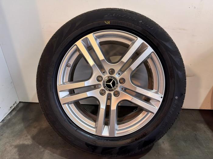 Zestaw felg sportowych + opony Mercedes GLB-Klasse