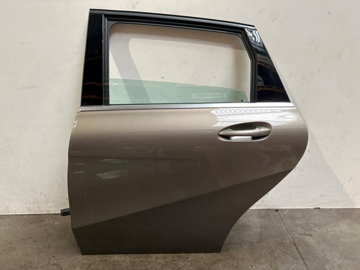 Rear door 4-door, left Mercedes B-Klasse