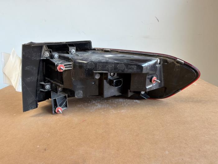 Luz trasera izquierda Mercedes GLB-Klasse