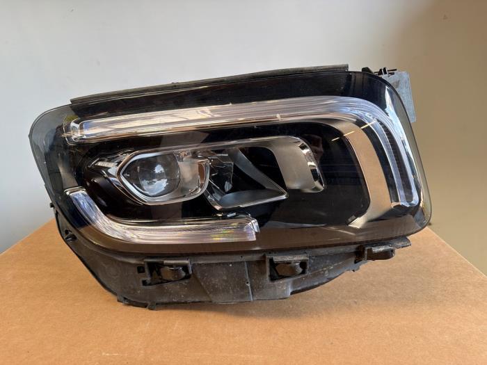 Reflektor prawy Mercedes GLB-Klasse
