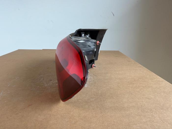 Luz trasera derecha Mercedes GLB-Klasse