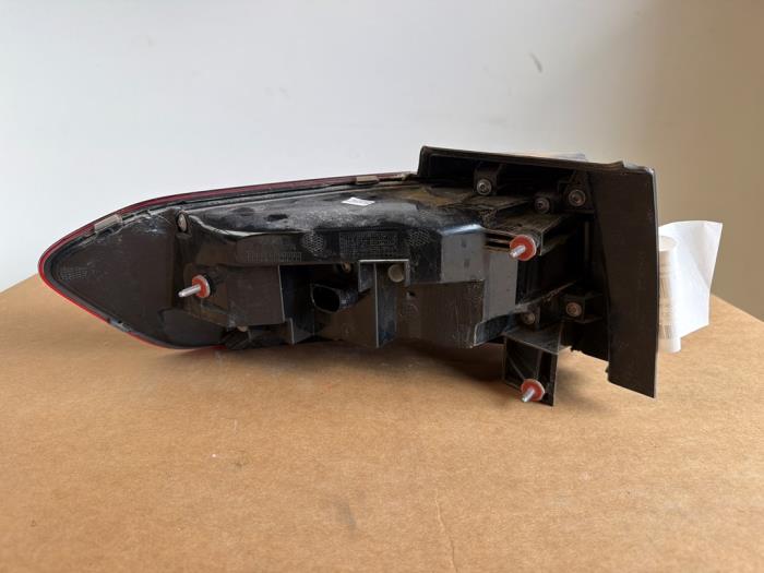 Luz trasera derecha Mercedes GLB-Klasse