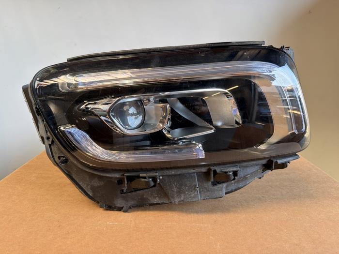 Reflektor prawy Mercedes GLB-Klasse
