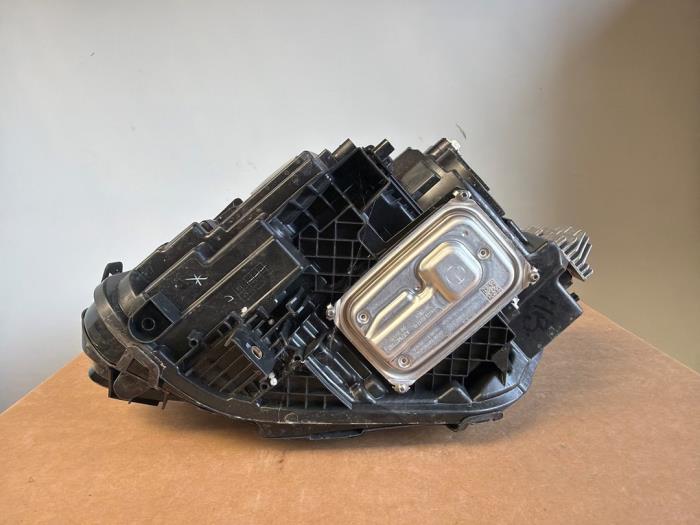 Phare droit Mercedes GLB-Klasse
