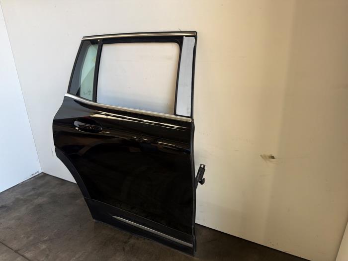 Puerta de 4 puertas derecha detrás Mercedes GLB-Klasse