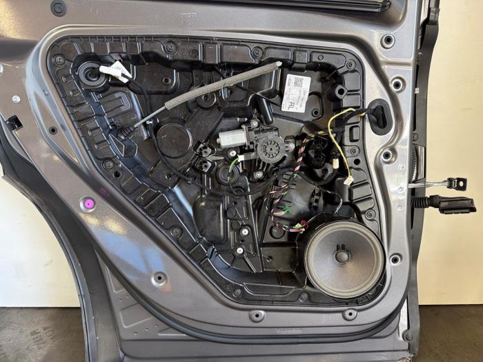 Tür 4-türig links hinten Mercedes GLB-Klasse