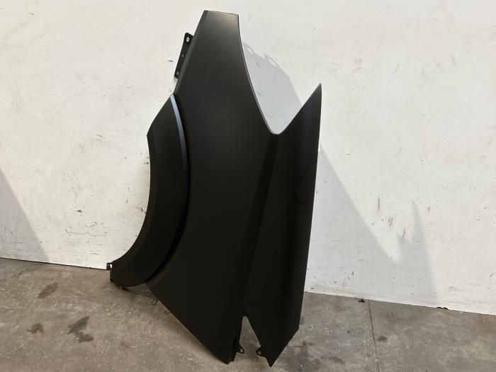 Front wing, left Mercedes Sprinter