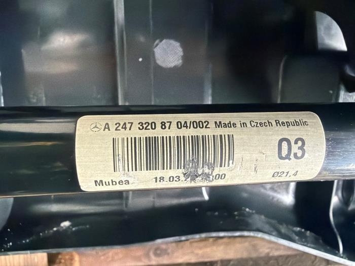Rear-wheel drive axle Mercedes GLA