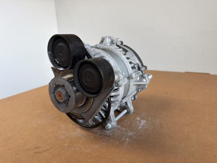 Dynamo Mercedes CLA