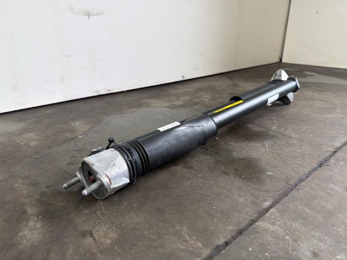 Kit amortisseur Mercedes EQB