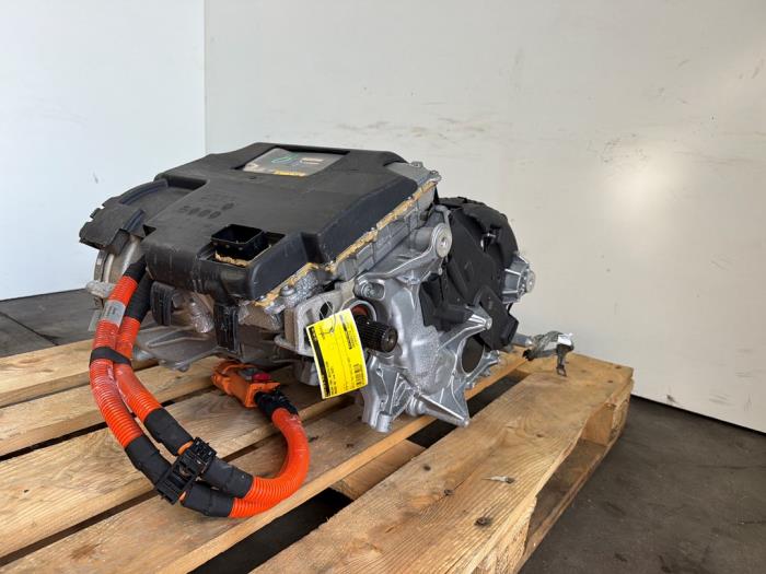 Pinza de freno derecha delante Mercedes EQB