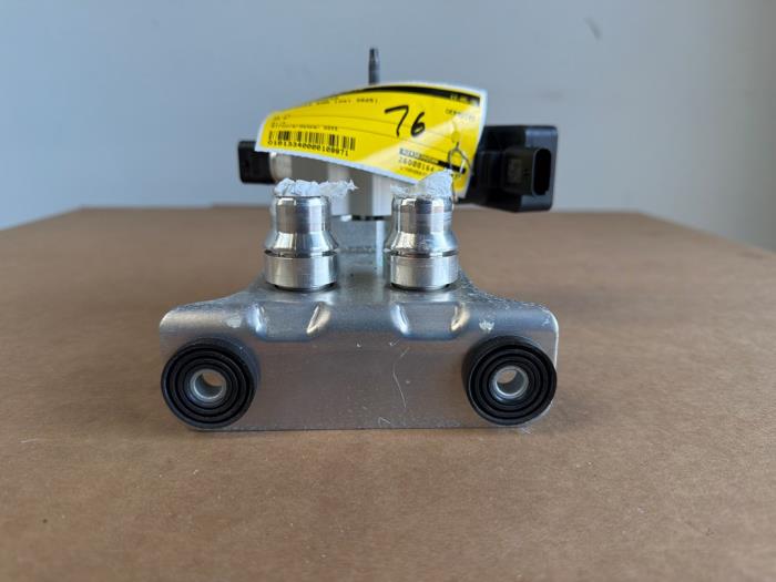 Aircoverdamper Mercedes EQA