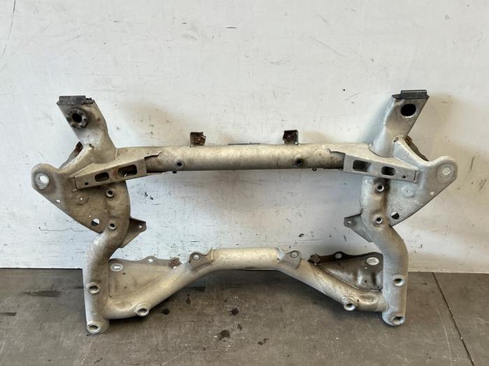 Subframe Mercedes E-Klasse