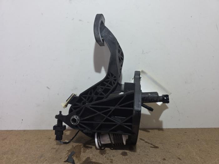 Pedal de embrague Mercedes B-Klasse