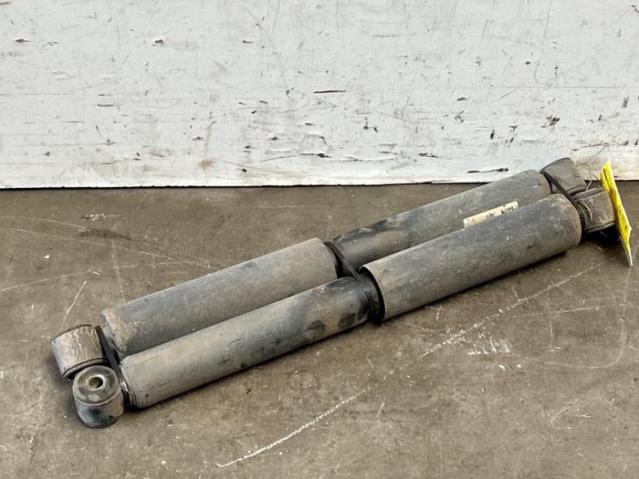 Shock absorber kit Mercedes Sprinter