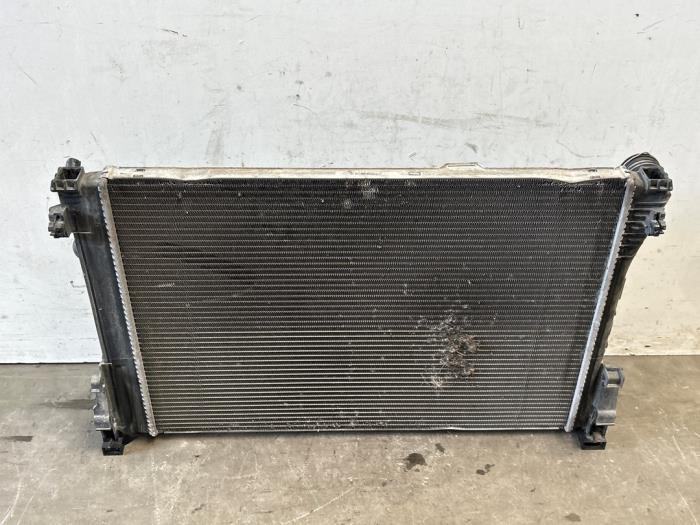 Radiateur Mercedes E-Klasse