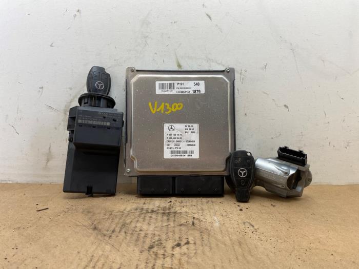 Serrure de contact + ordinateur Mercedes Vito