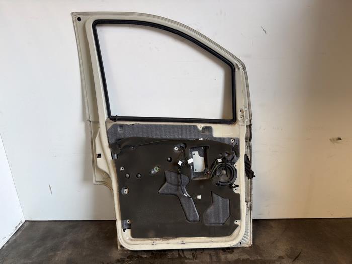 Door 2-door, left Mercedes Vito