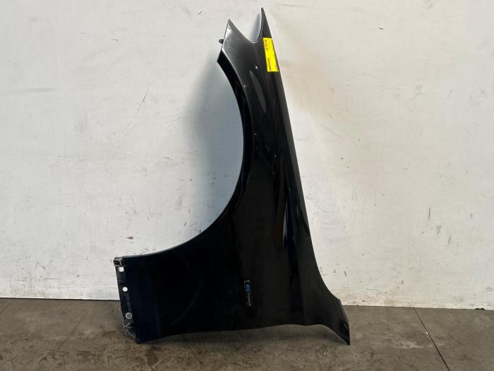 Scherm links-voor Mercedes C-Klasse