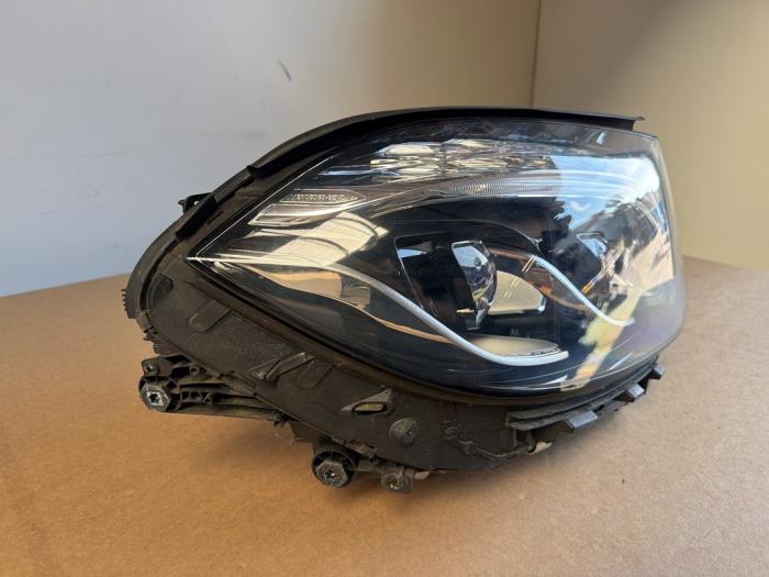 Reflektor prawy Mercedes GL-KLASSE