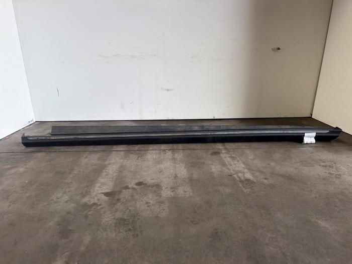 Dorpel links Mercedes GL-KLASSE