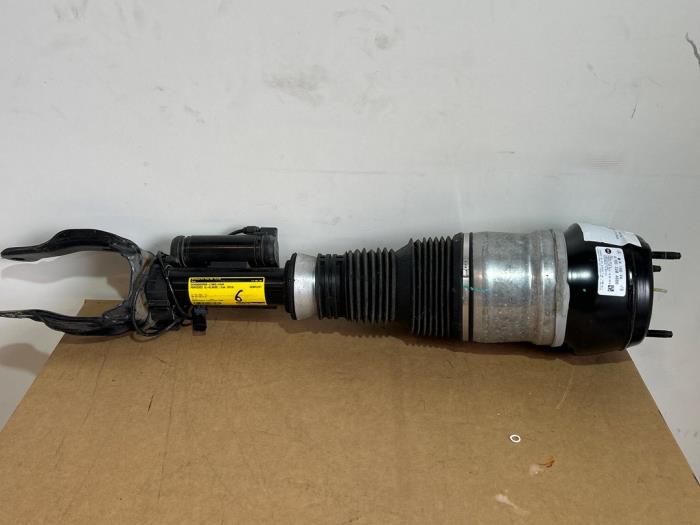 Fronts shock absorber, left Mercedes GL-KLASSE