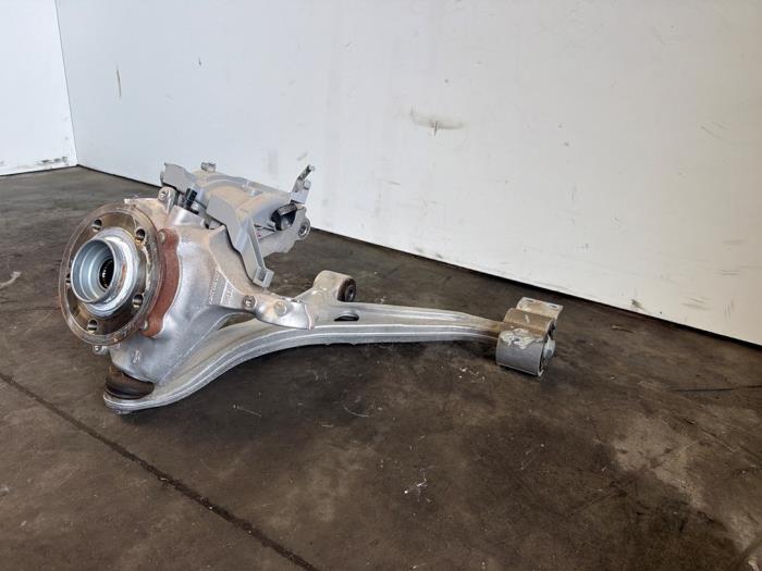 Fusee links-voor Mercedes GLB-Klasse