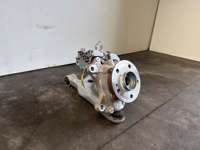 Fusee links-voor Mercedes GLB-Klasse