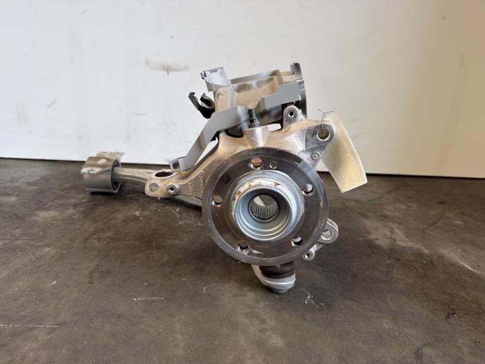 Fusee rechts-voor Mercedes GLB-Klasse