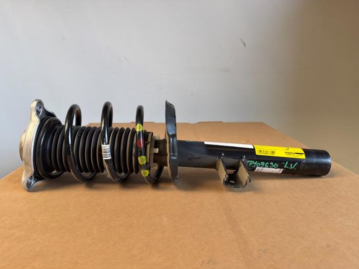 Fronts shock absorber, left Mercedes GLB-Klasse