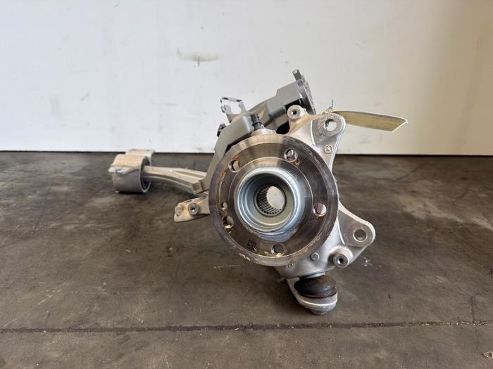 Fusee rechts-voor Mercedes GLB-Klasse
