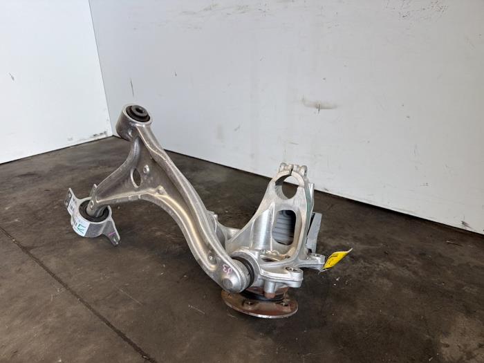 Fusee links-voor Mercedes GLB-Klasse
