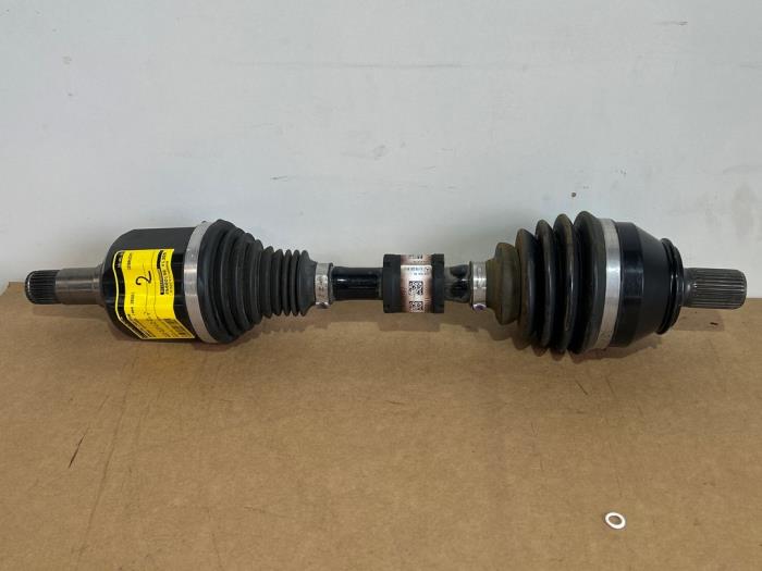 Eje de transmisión izquierda delante Mercedes GLB-Klasse