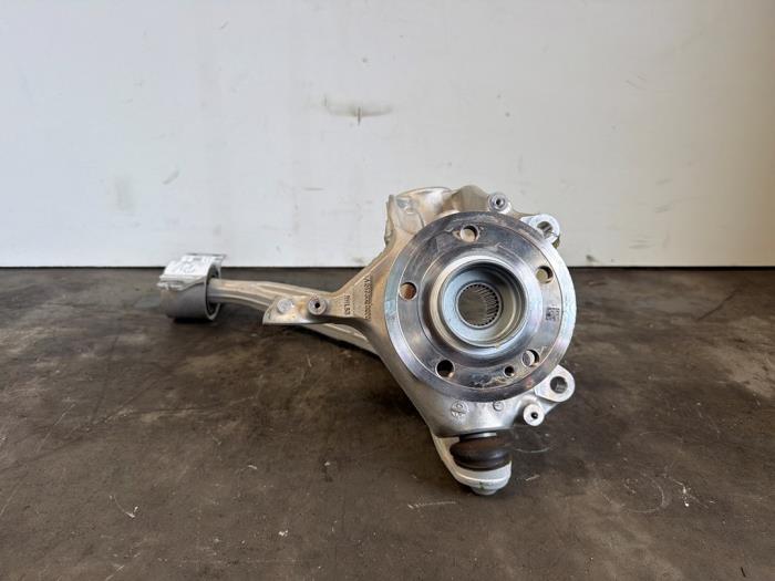 Fusee rechts-voor Mercedes GLB-Klasse