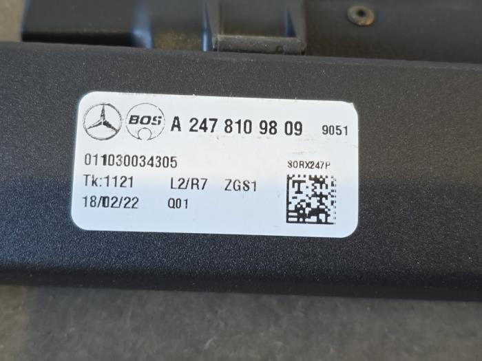 Rolgordijn achter Mercedes GLB-Klasse