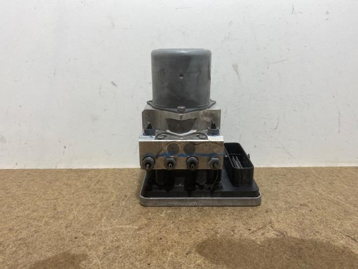 ABS pump Mercedes C-Klasse
