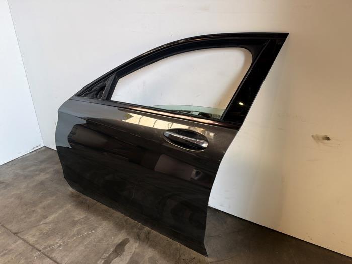 Door 4-door, front left Mercedes C-Klasse