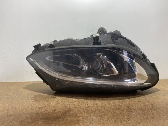Phare droit Mercedes C-Klasse