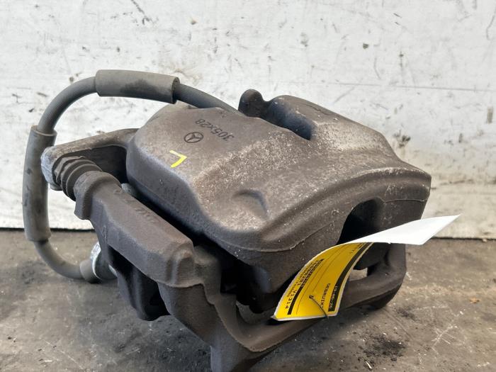 Pinza de freno izquierda delante Mercedes C-Klasse