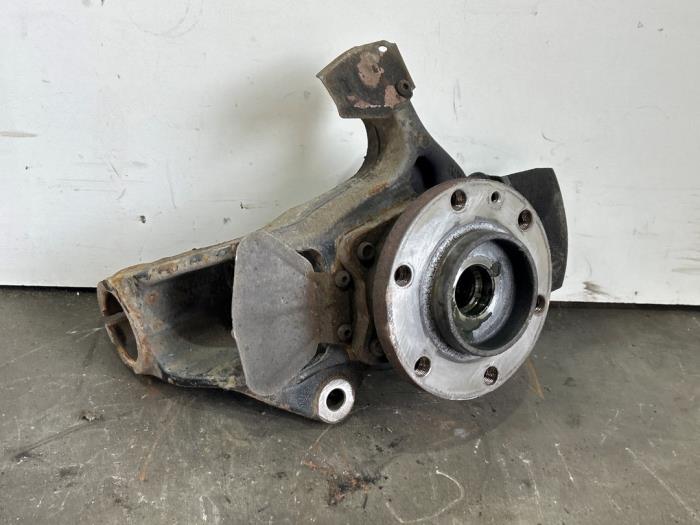 Achsschenkel links vorne Mercedes Sprinter